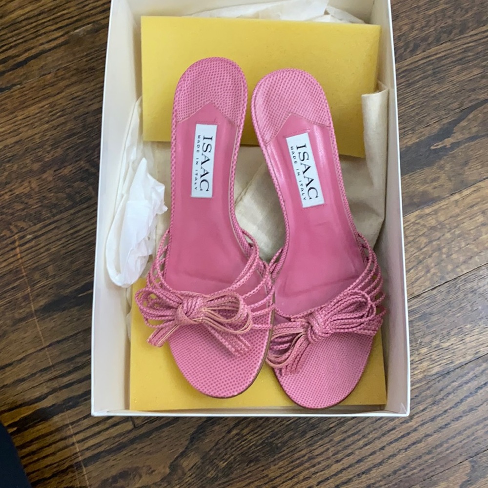 isaac pink low heels